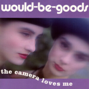 CAMERA LOVES ME (CD)